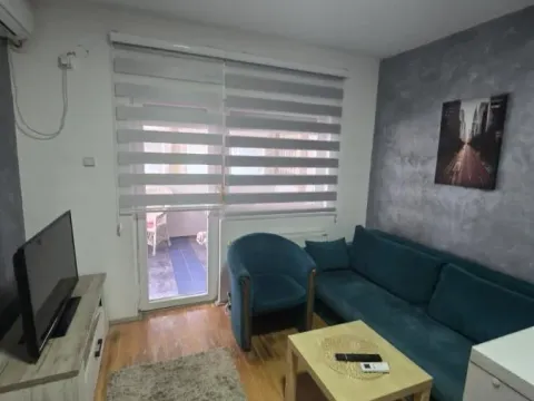Rent, one bedroom apartment, 35m², Adamovićevo Naselje, Novi Sad Sve Podlokacije - image 2