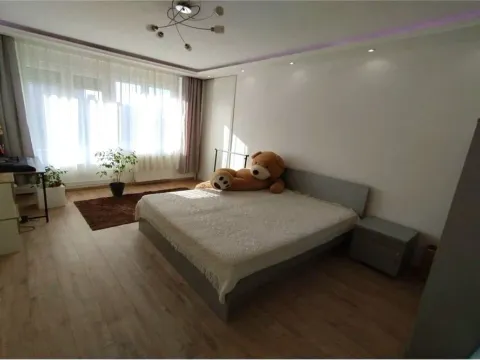 Izdavanje, jednosoban stan, 74m², Centar, Niš - image 9