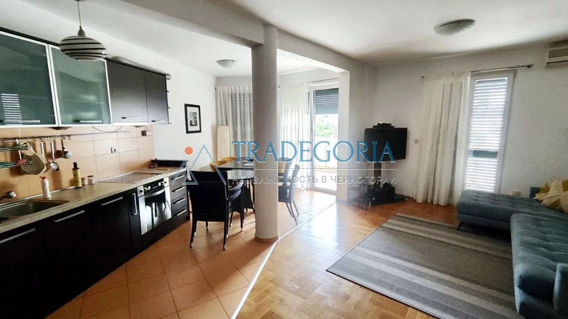 Prodaja, dvosoban stan, 90m², Petrovac, Budva
