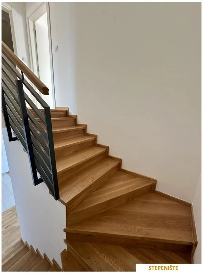 Prodaja, četvorosoban stan, 113m², Telep, Novi Sad Sve Podlokacije