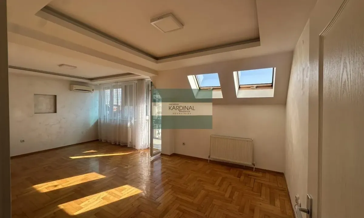 Sale, one bedroom apartment, 58m², Centar, Kragujevac