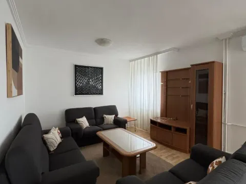 Rent, two bedroom apartment, 120m², Savski Venac, Beograd - image 3