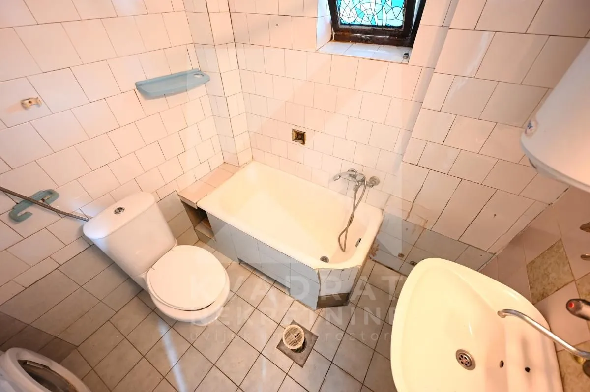 Rent, two bedroom apartment, 80m², Stari Aerodrom, Podgorica