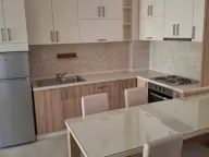 Izdavanje, dvosoban stan, 60m², Budva, Crna Gora - image 1