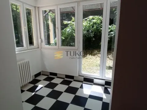 Prodaja, jednosoban stan, 36m², Stari grad, Novi Sad - image 8