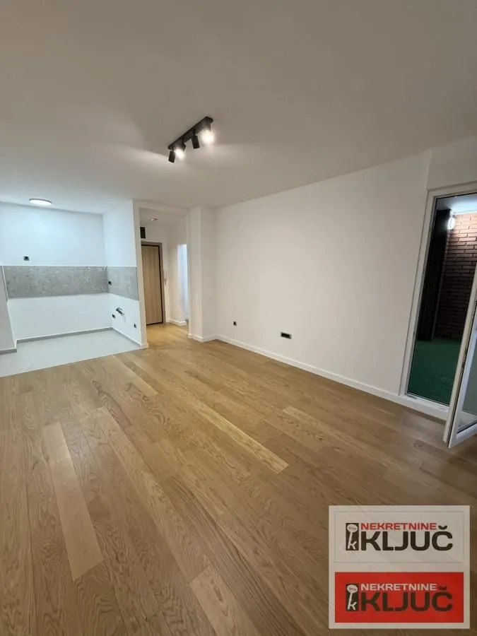 Prodaja, dvosoban stan, 48m², Avijatičarsko naselje, Novi Sad Sve Podlokacije