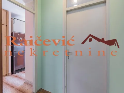 Prodaja, stan, 152m², Voždovac Sve Podlokacije, Beograd - image 7