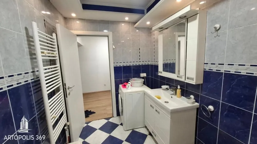 Sale, three bedroom apartment, 80m², Železnik, Beograd