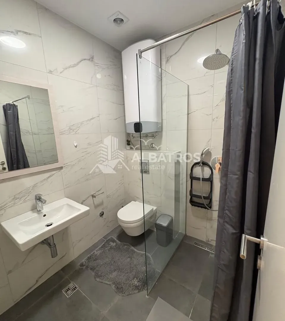 Rent, two bedroom apartment, 80m², Centar, Bar