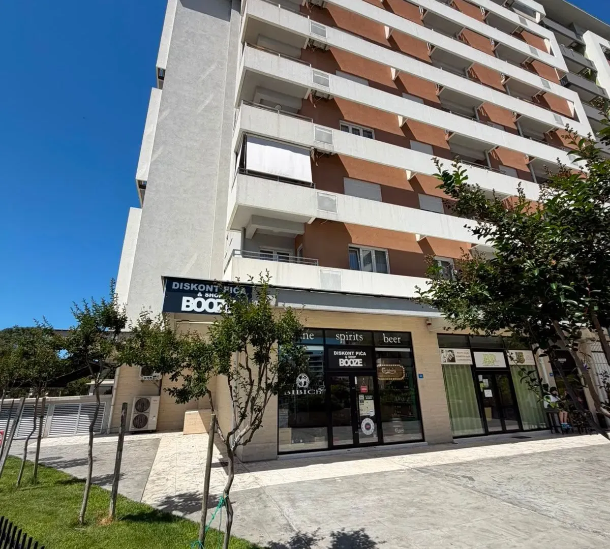 Sale, office space, 57m², Central Point, Podgorica