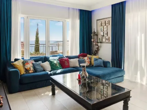 Rent, house, 145m², Luštica, Tivat - image 2