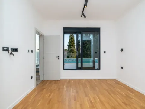 Rent, house, 180m², Donja Gorica, Podgorica - image 26