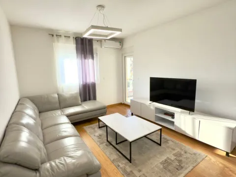 Rent, two bedroom apartment, 70m², City Kvart, Podgorica - image 1