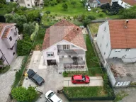 Prodaja, kuća, 225m², Tološi, Podgorica - image 13