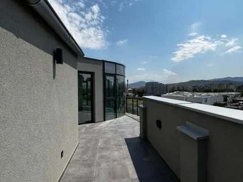 Rent, office space, 472m², Medijana, Niš - image 4