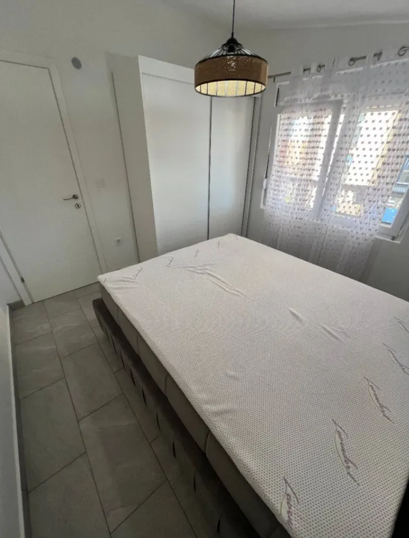 Izdavanje, stan, 70m², Dobre Vode, Bar