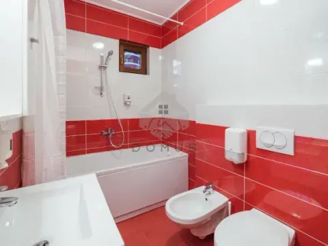 Prodaja, trosoban stan, 93m², Bečići, Budva - image 9