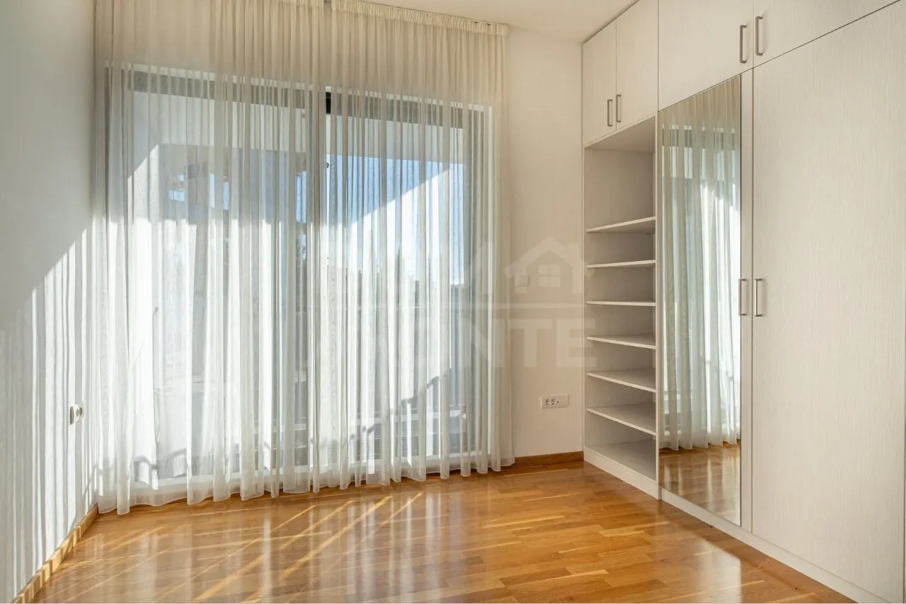 Rent, three bedroom apartment, 129m², Donja Lastva, Tivat