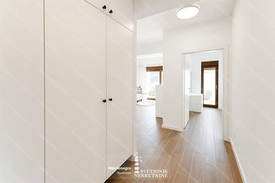 Prodaja, jednosoban stan, 50m², Đenovići, Herceg Novi