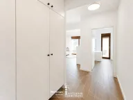 Sale, one bedroom apartment, 50m², Đenovići, Herceg Novi - image 4