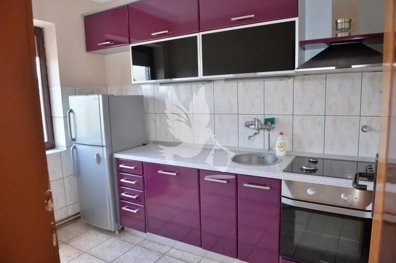 Sale, house, 554m², Mladenovac, Beograd