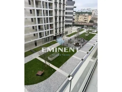 Izdavanje, trosoban stan, 77m², Gundulićev Venac, Beograd - image 10
