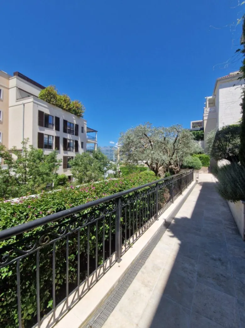 Prodaja, dvosoban stan, 115m², Porto Montenegro, Tivat
