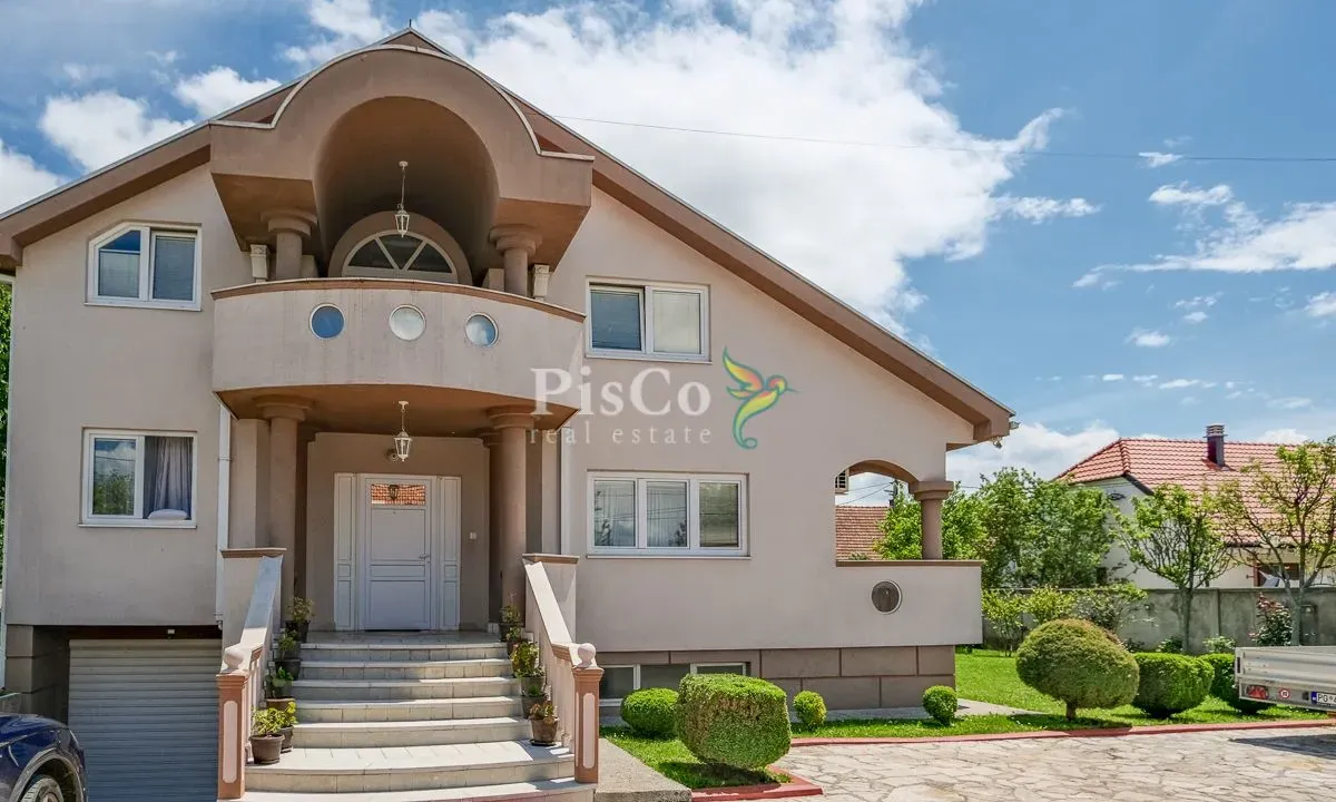 Sale, house, 450m², Nikšić, Crna Gora