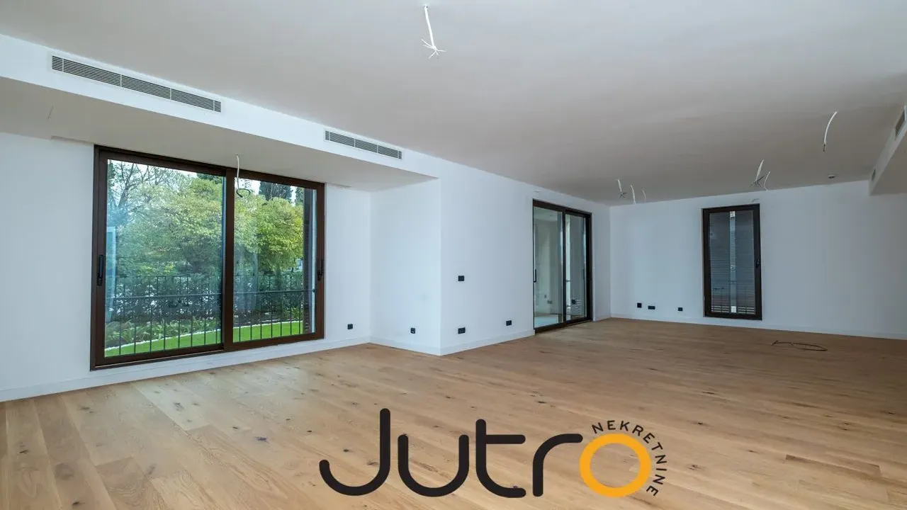 Prodaja, stan, 141m², Podgorica, Crna Gora