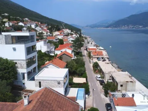 Sale, house, 315m², Krašići, Tivat