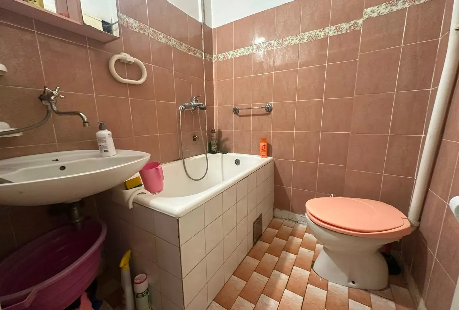 Prodaja, jednosoban stan, 42m², Preko Morače, Podgorica