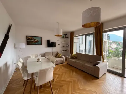 Prodaja, stan, 78m², Kotor, Crna Gora - image 13