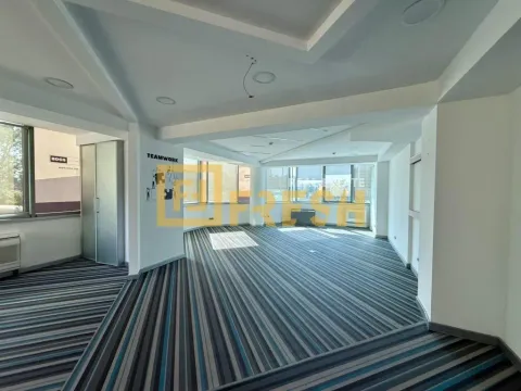 Izdavanje, poslovni prostor, 120m², Preko Morače, Podgorica - image 3