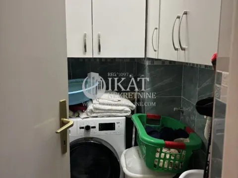 Sale, four bedroom apartment, 135m², Novi Beograd Blok 22, Novi Beograd Sve Podlokacije - image 7