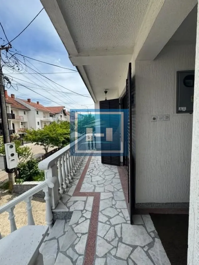 Prodaja, kuća, 240m², Ćuprija, Srbija