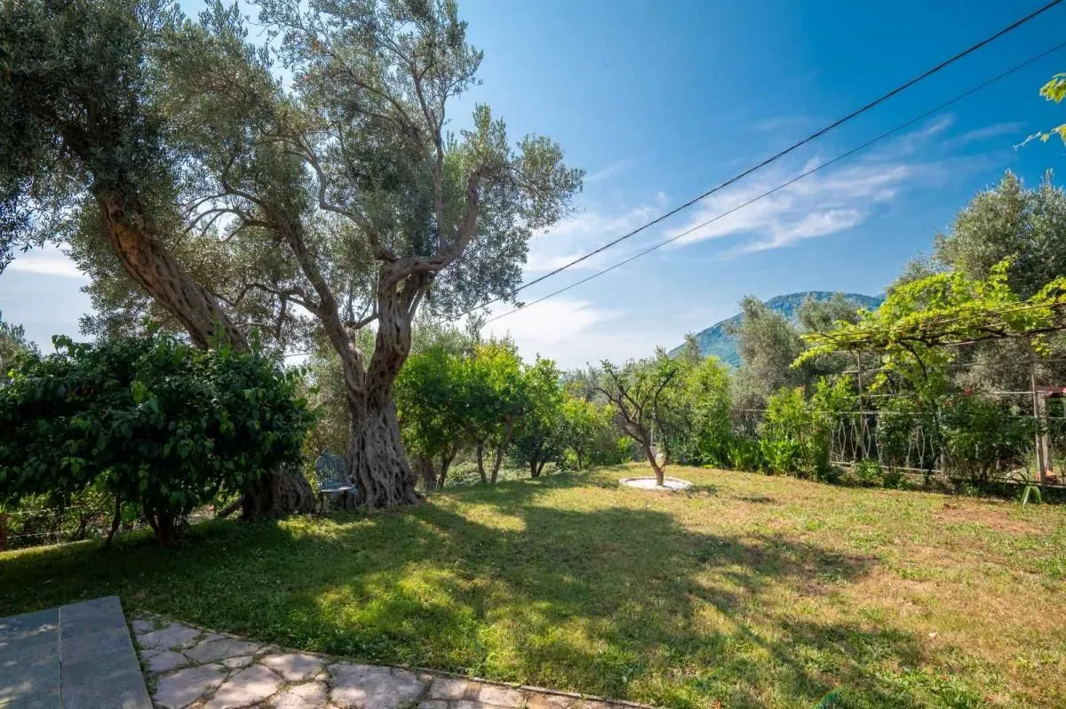 Prodaja, kuća, 154m², Bar, Crna Gora
