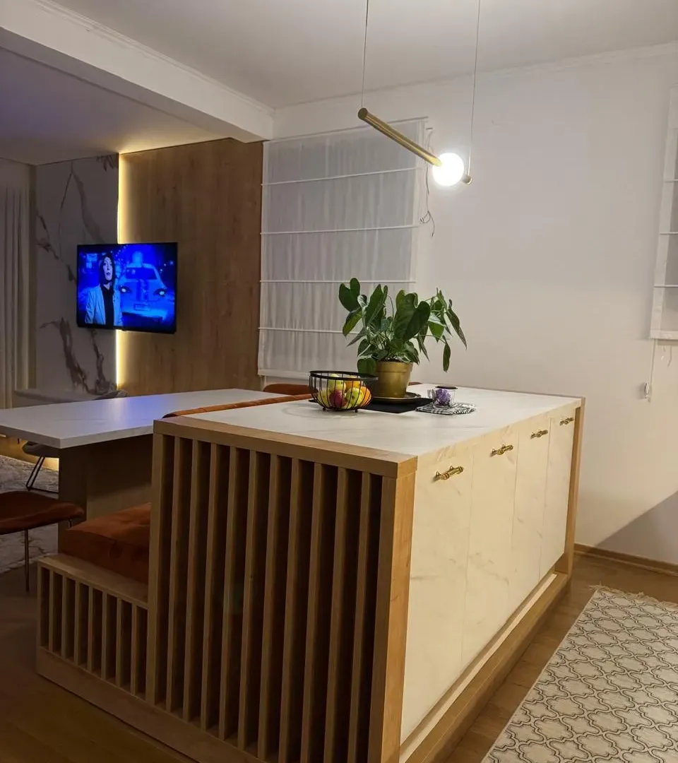 Prodaja, trosoban stan, 90m², Blok 9, Podgorica