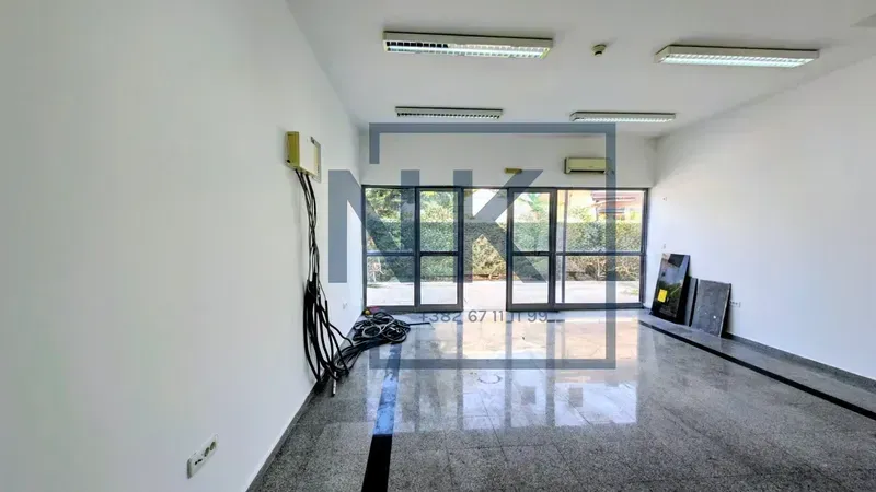 Sale, office space, 43m², Stari Aerodrom, Podgorica