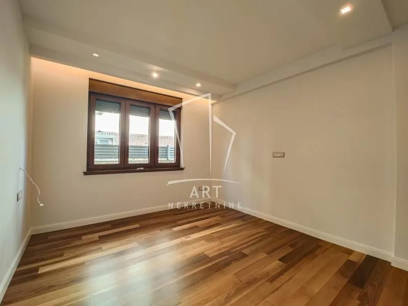 Sale, four bedroom apartment, 128m², Dedinje Sve Podlokacije, Beograd