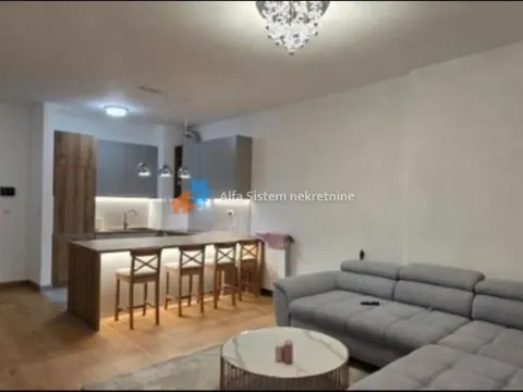 Stan in Novi Beograd Blok 65