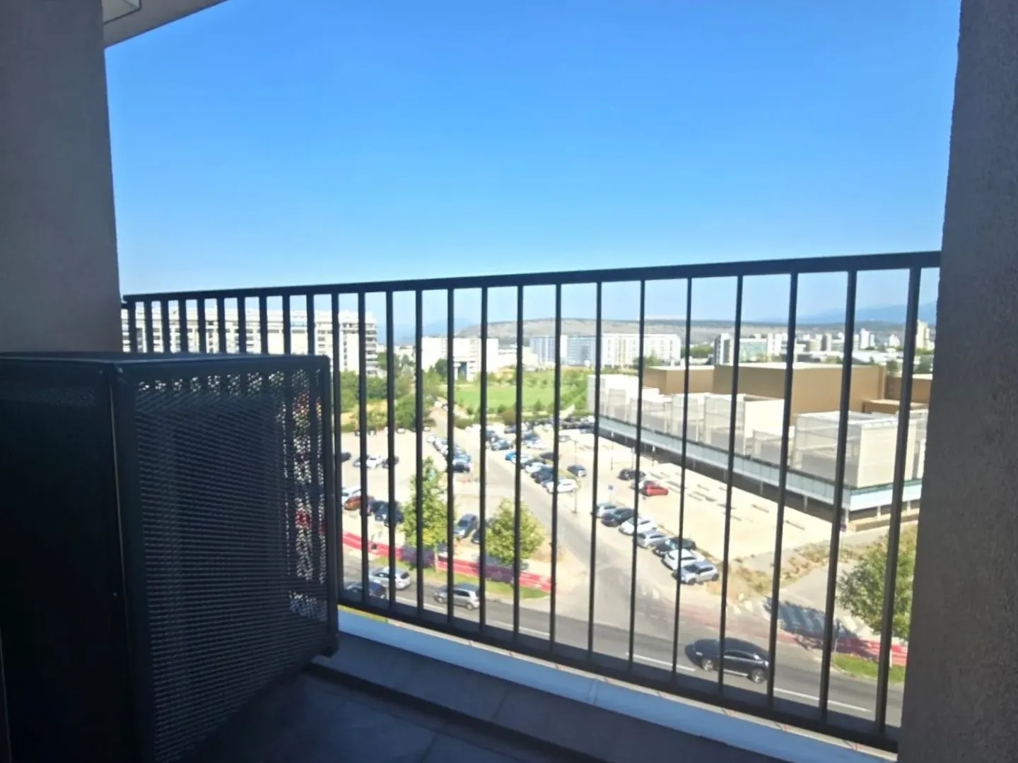 Izdavanje, dvosoban stan, 79m², Kruševac, Podgorica