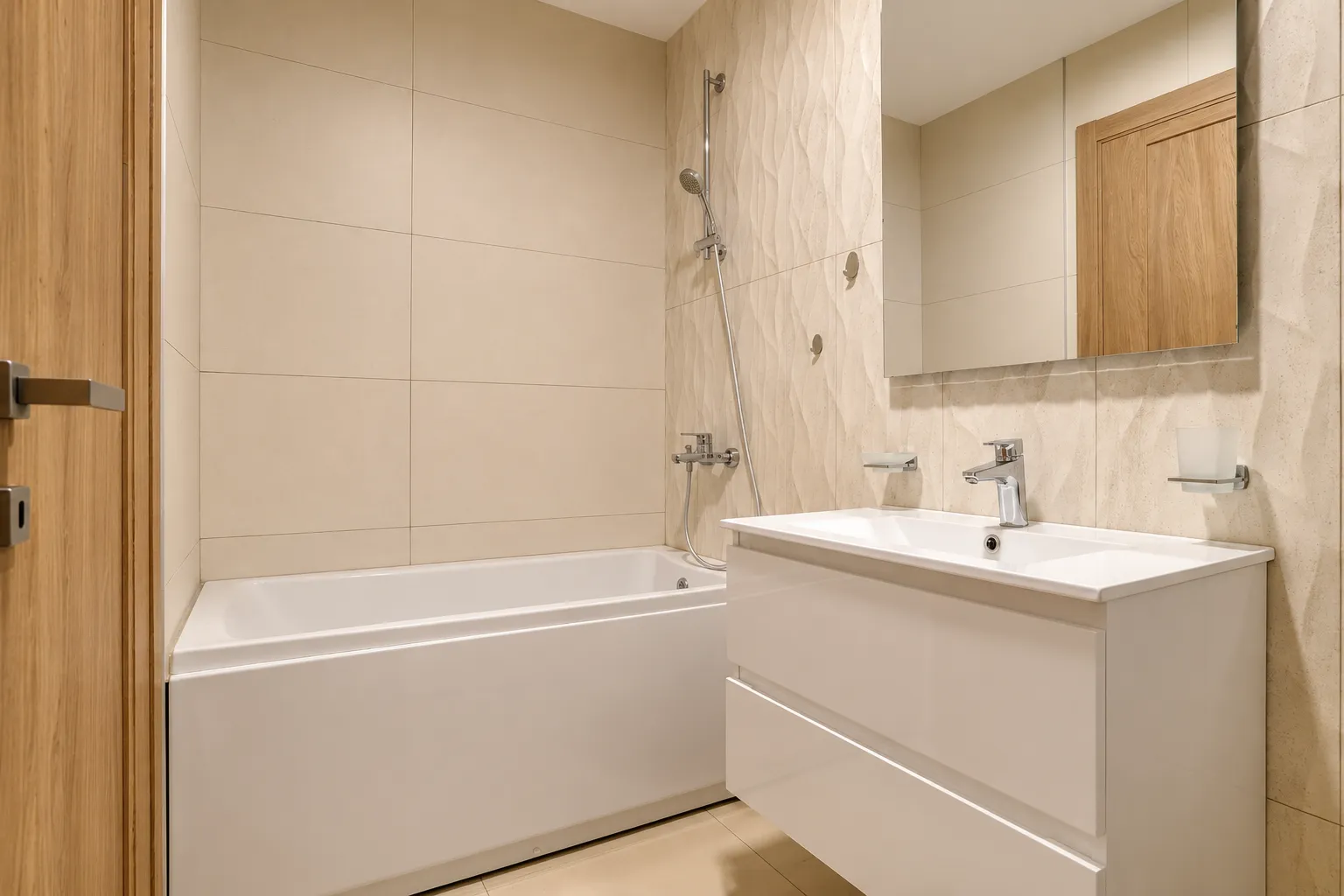 Rent, two bedroom apartment, 72m², Master Kvart, Podgorica