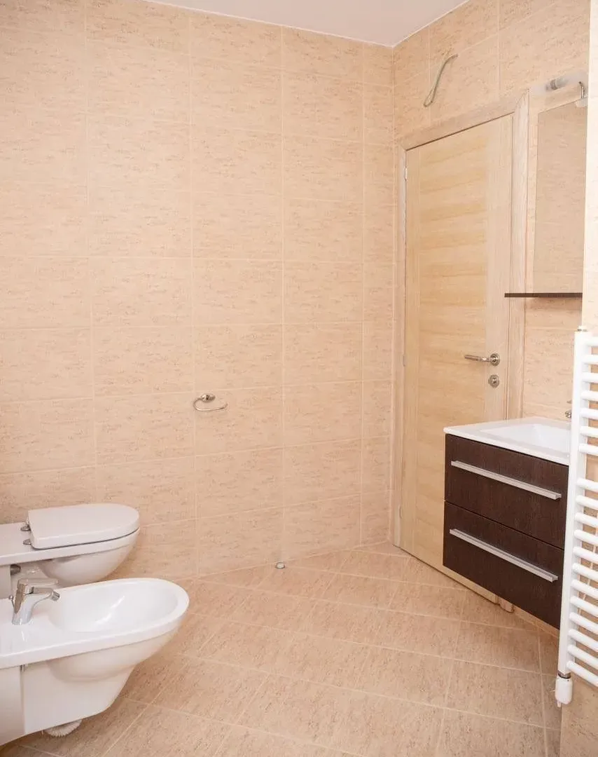 Prodaja, dvosoban stan, 106m², Ivanovići, Budva