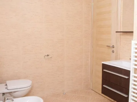 Sale, two bedroom apartment, 106m², Ivanovići, Budva - image 4