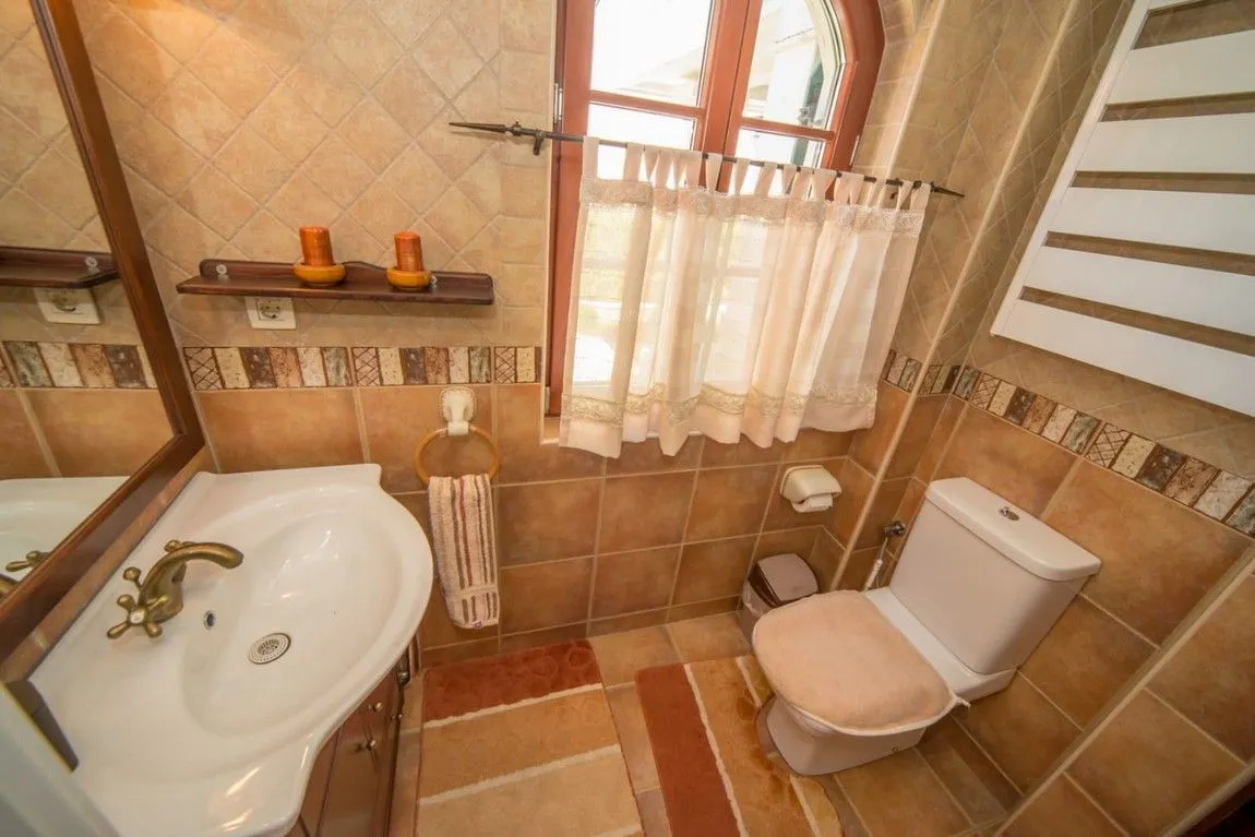 Prodaja, kuća, 169m², Cetinje, Crna Gora