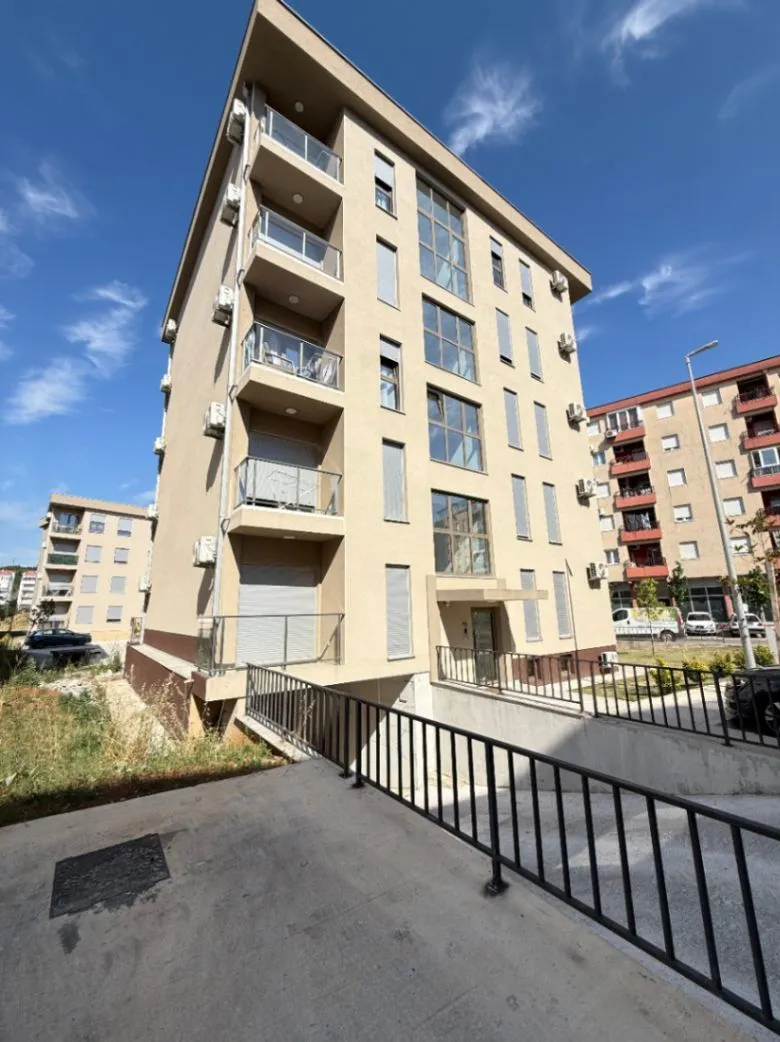 Prodaja, jednosoban stan, 40m², Zabjelo, Podgorica