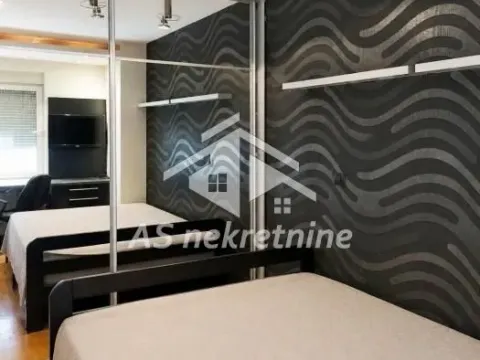 Rent, two bedroom apartment, 45m², Đeram Pijaca, Beograd - image 6