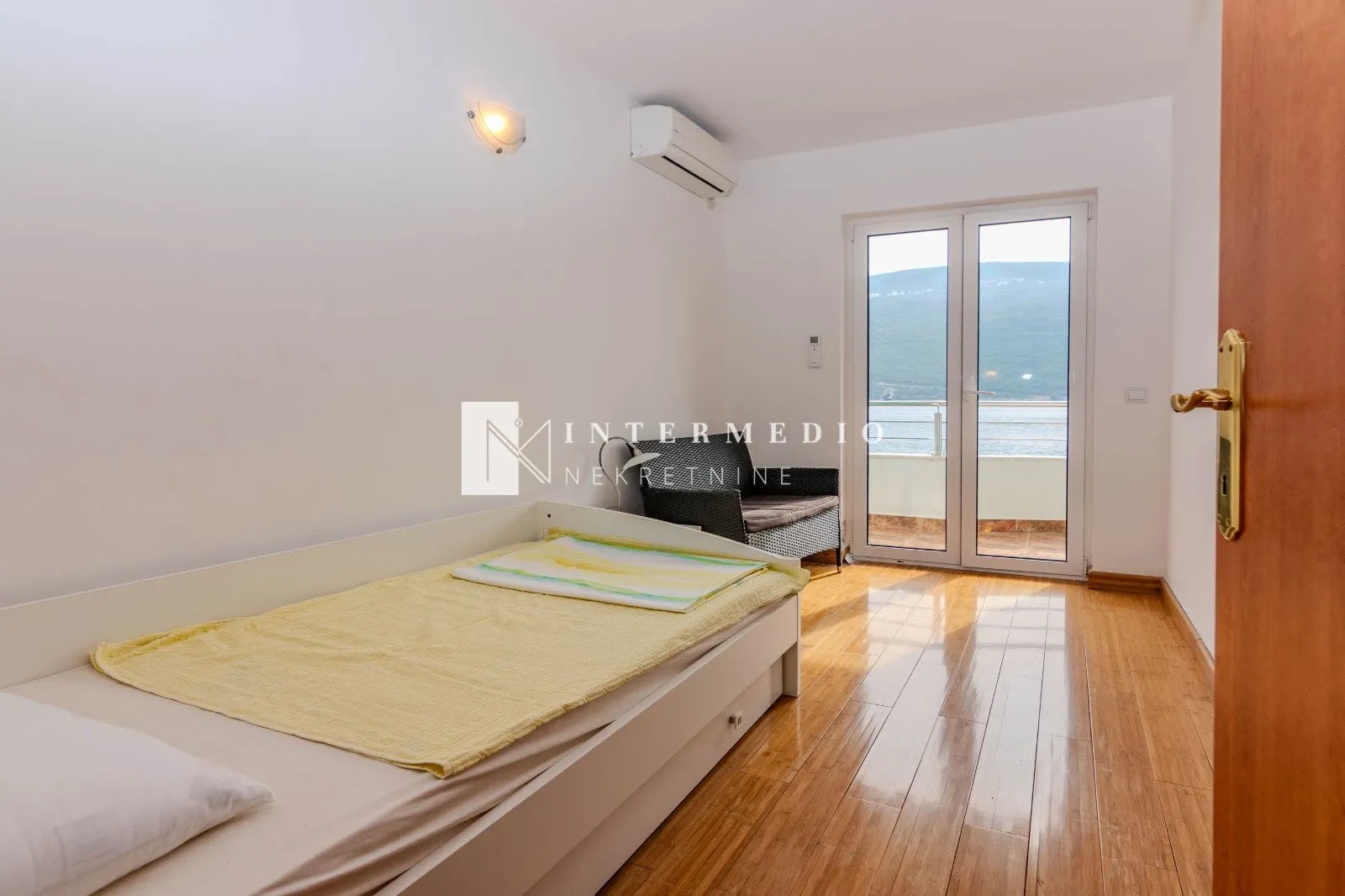 Prodaja, kuća, 120m², Kumbor, Herceg Novi