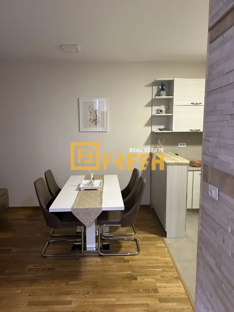 Rent, two bedroom apartment, 65m², City Kvart, Podgorica