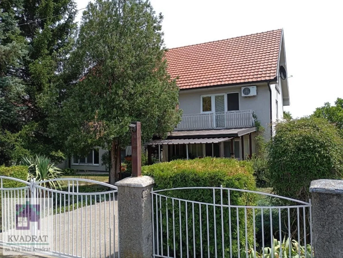 Prodaja, kuća, 270m², Mesarci, Vladimirci